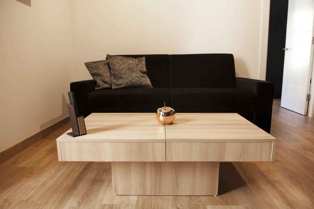 Apartamentos Art Suite ซานตานเดร์ ภายนอก รูปภาพ