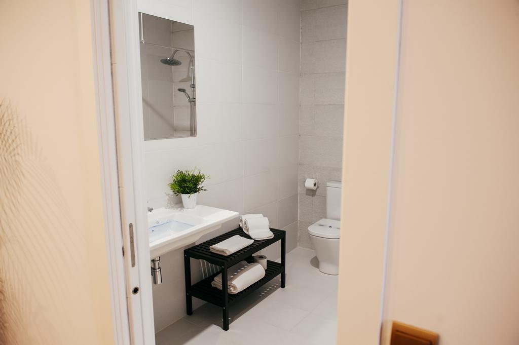 Apartamentos Art Suite ซานตานเดร์ ภายนอก รูปภาพ