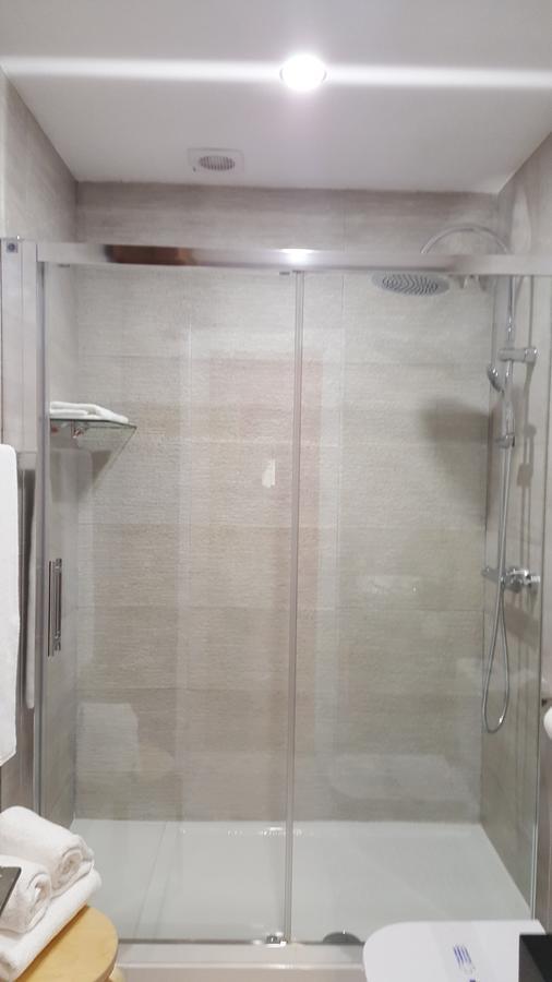 Apartamentos Art Suite ซานตานเดร์ ภายนอก รูปภาพ